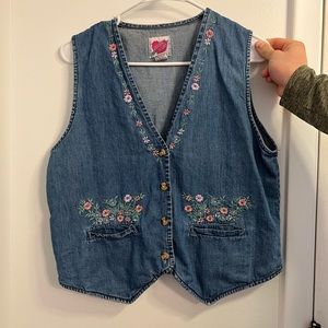 Adorable little vintage cowgirl vest.